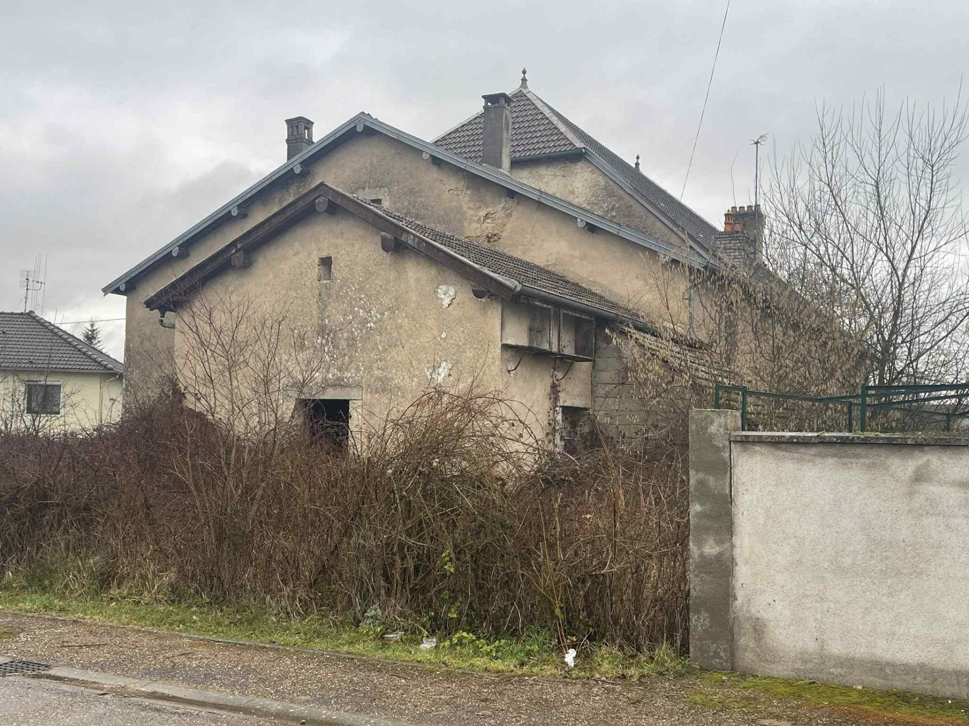 Maison à vendre, 400m², Jussey