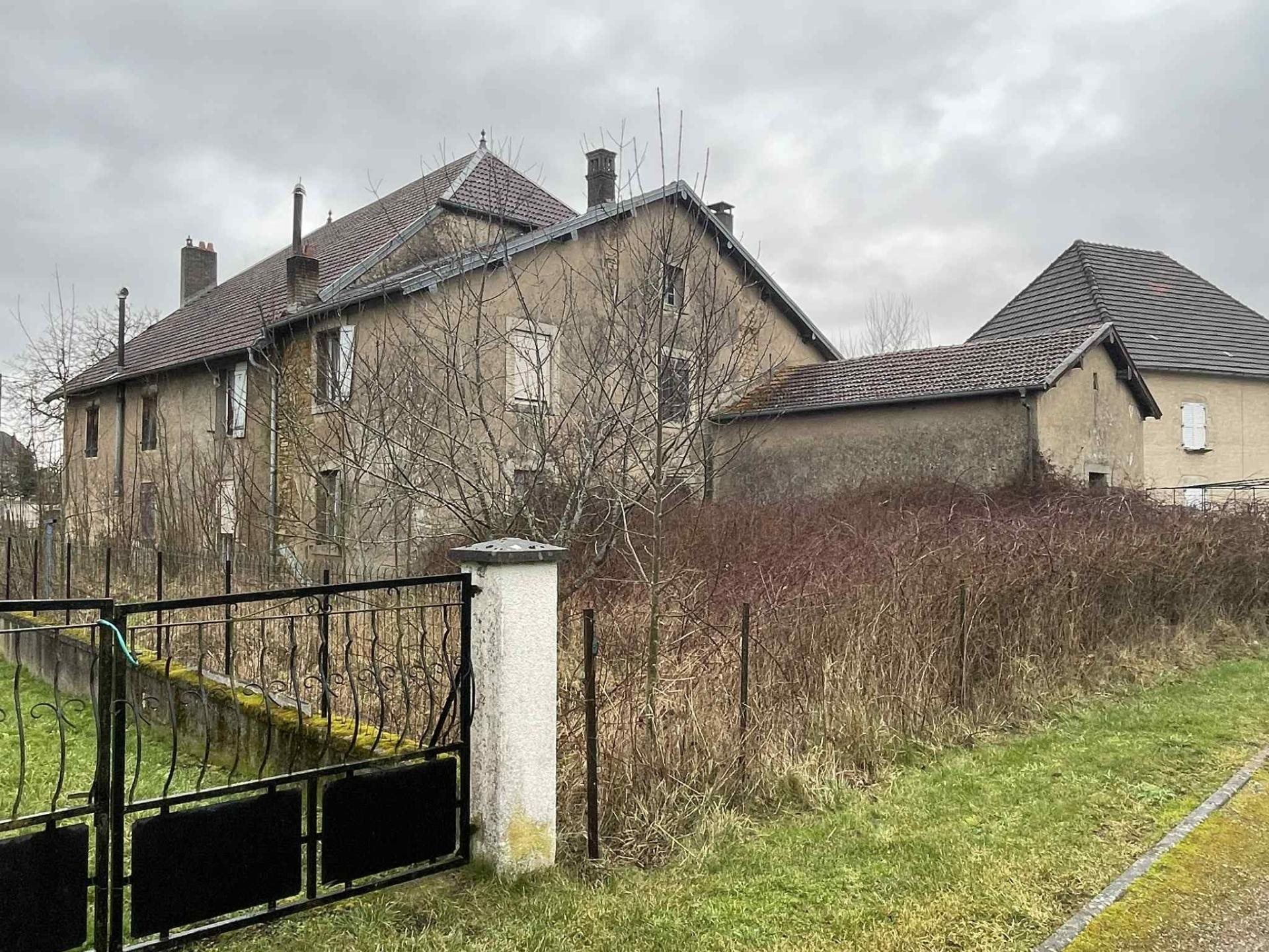 Maison à vendre, 400m², Jussey