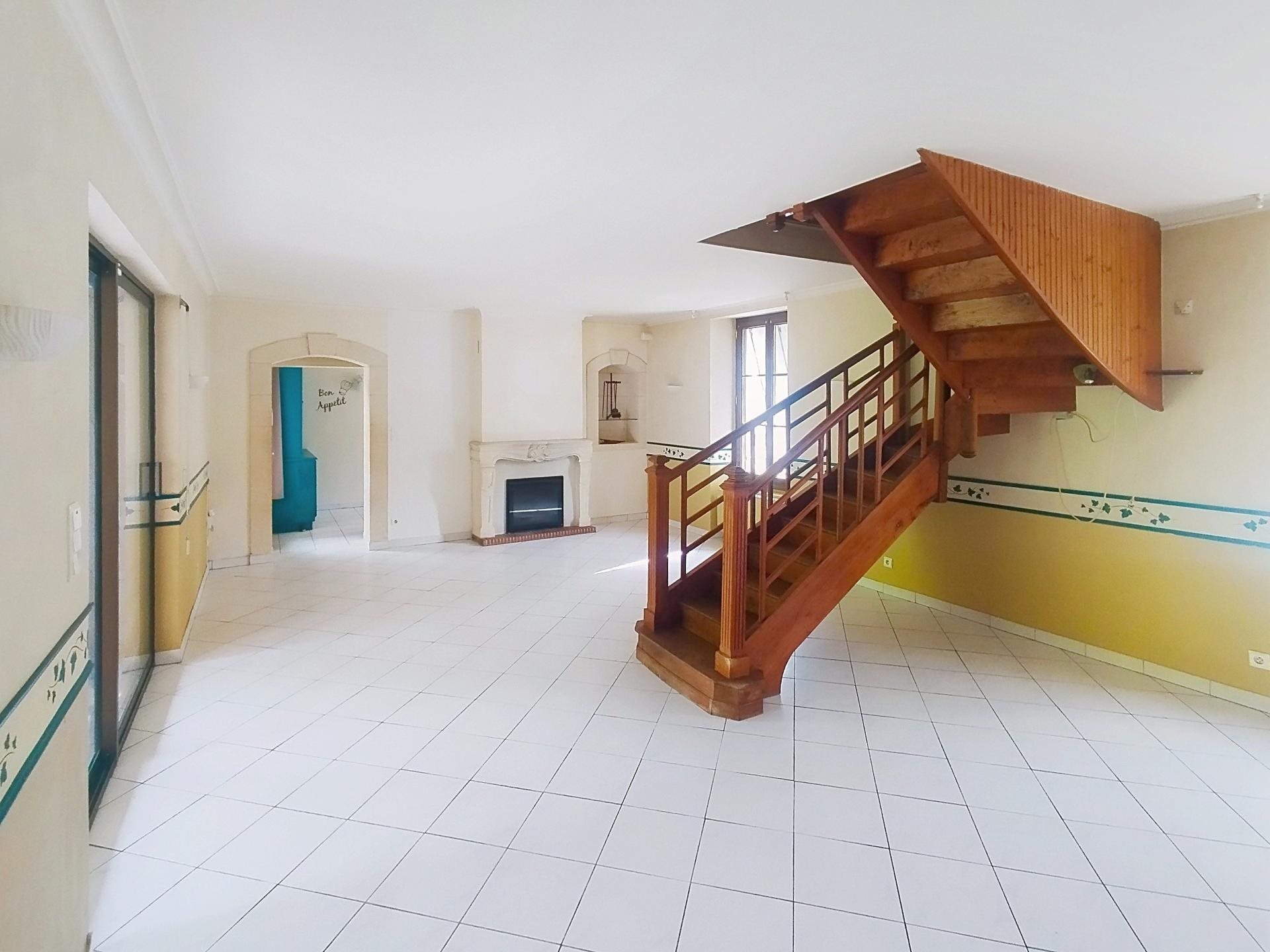 Maison à vendre, 128m², Saint-Maixent-l'Ecole