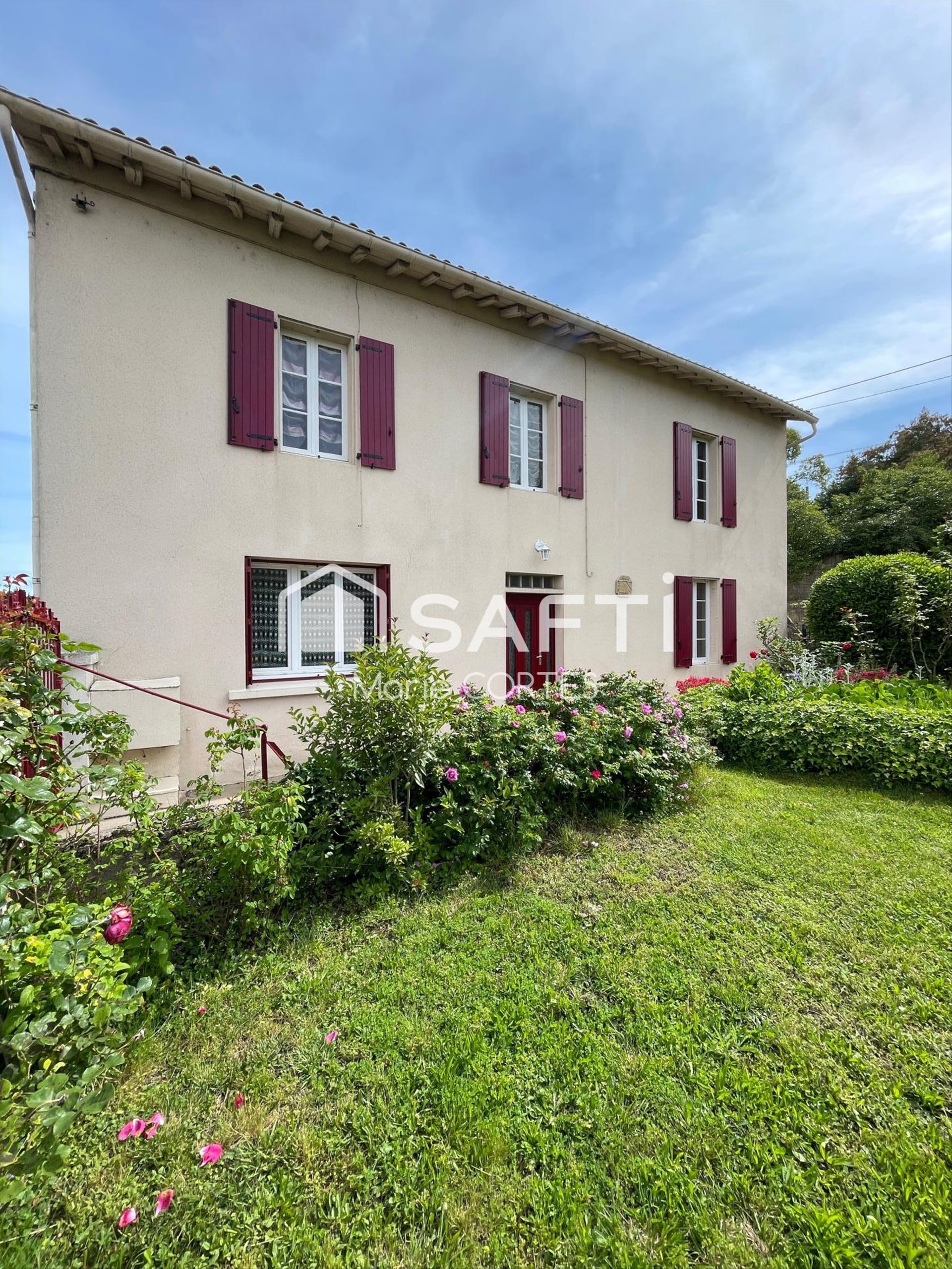 Maison à vendre, 153m², Saint-Juéry