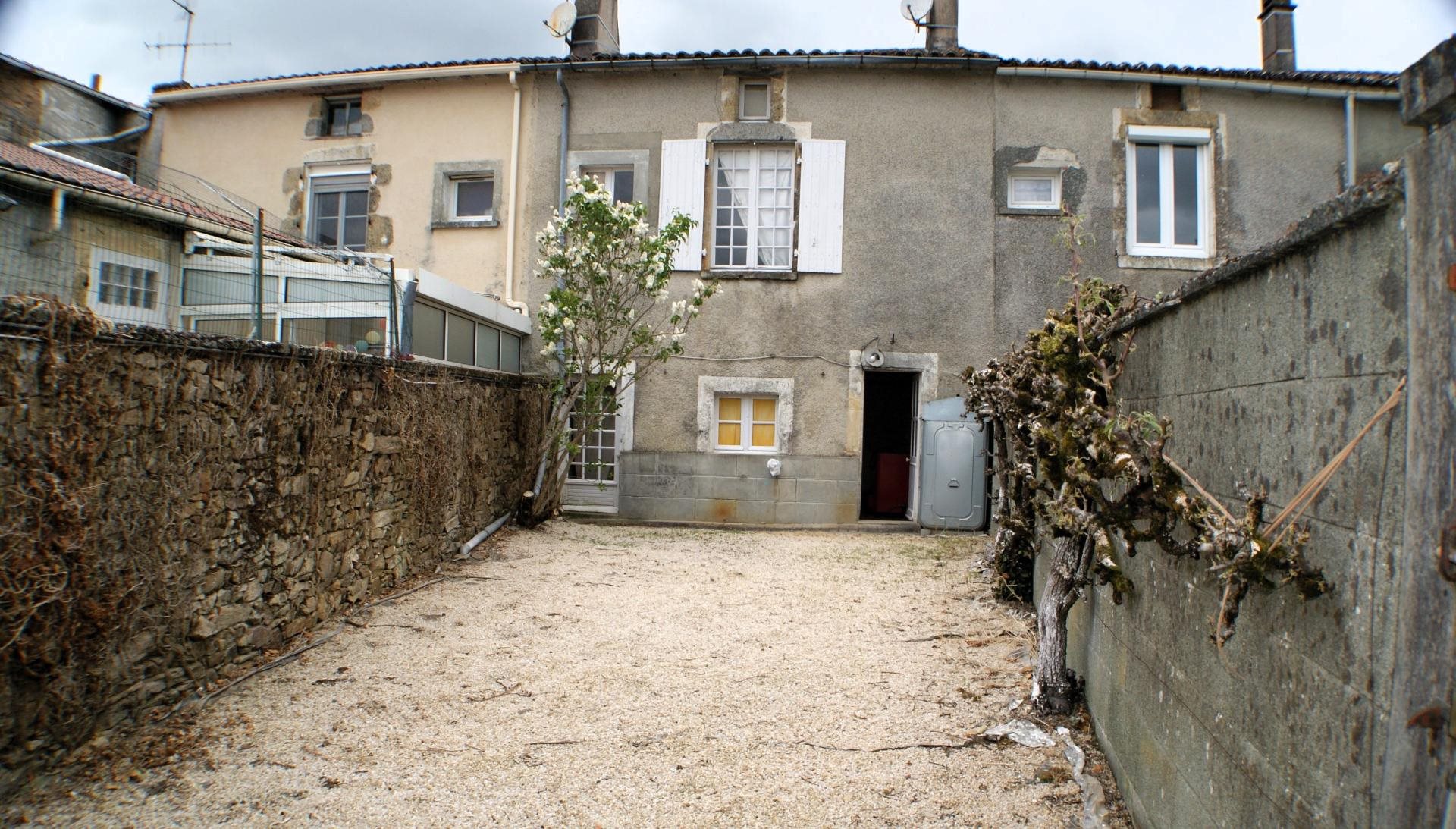 Maison à vendre, 154m², La Châtaigneraie