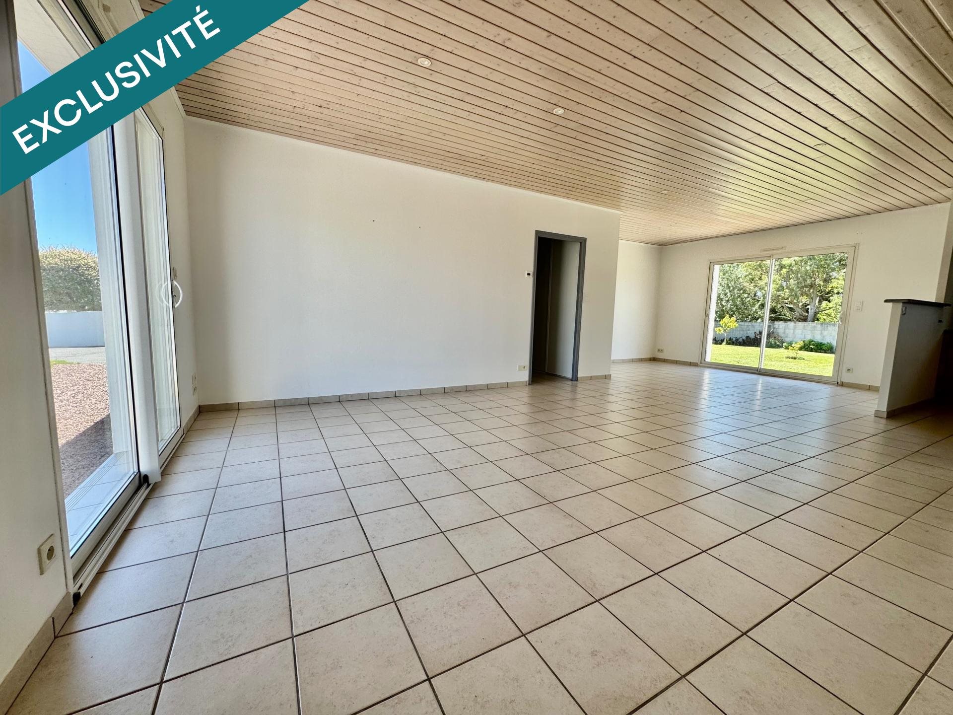 Maison à vendre, 88m², Saint-Urbain