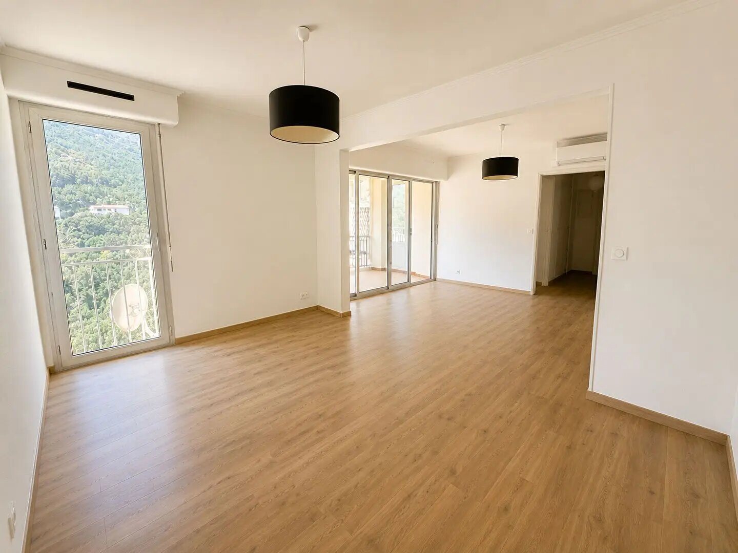 Appartement à louer, 91m², Santa-Maria-di-Lota