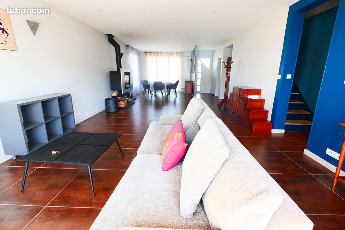 Maison à vendre, 121m², Avrillé
