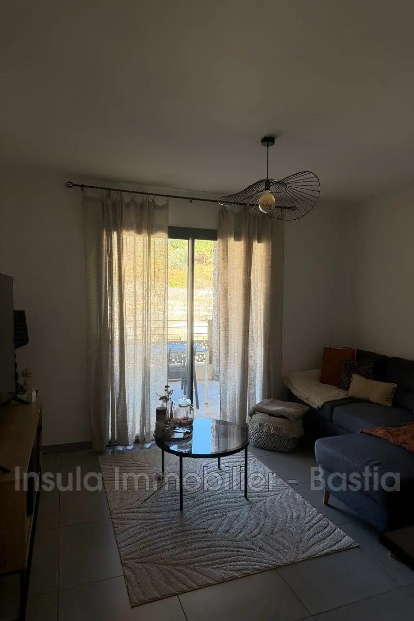 Appartement à louer, 43m², Furiani