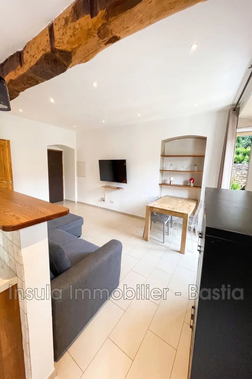 Appartement à louer, 53m², Corte