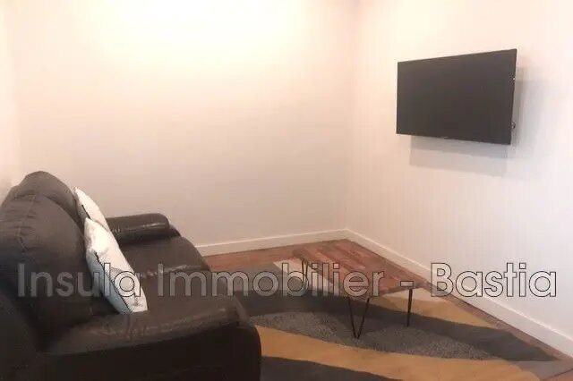 Appartement à louer, 39m², Corte