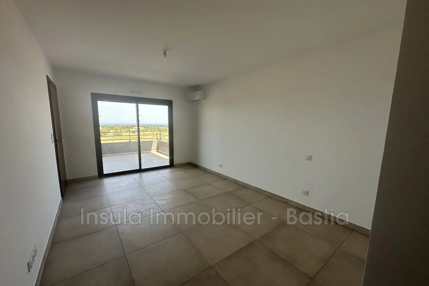 Appartement à louer, 47m², Pruno