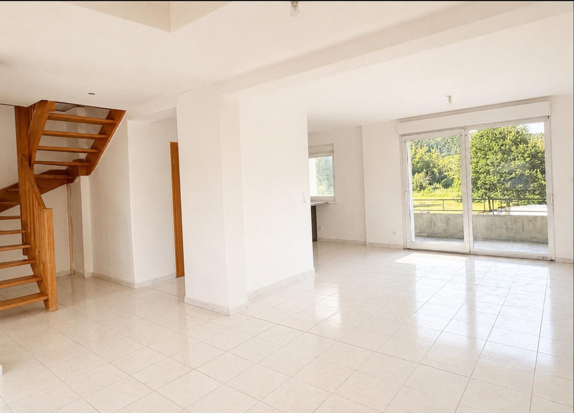 Appartement à louer, 86m², Merten
