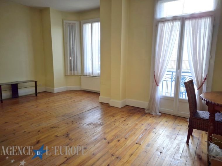 Appartement à vendre, 81m², Vichy