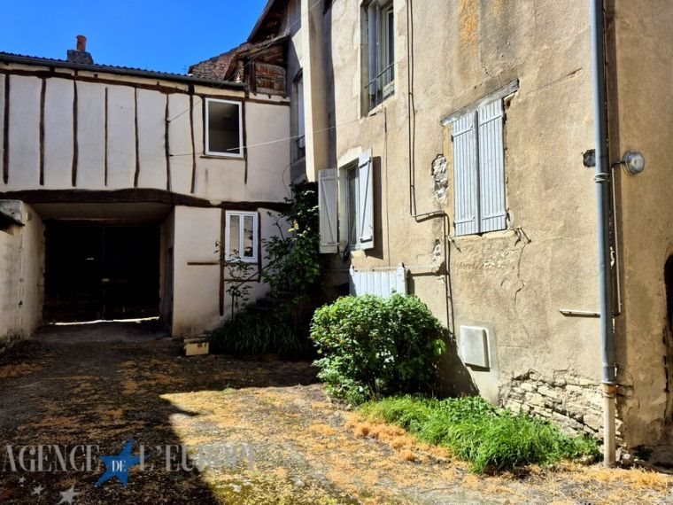 Maison à vendre, 300m², Vichy