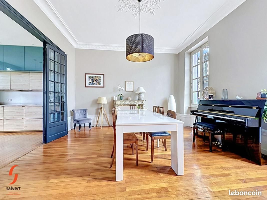 Maison à vendre, 243m², Montluçon