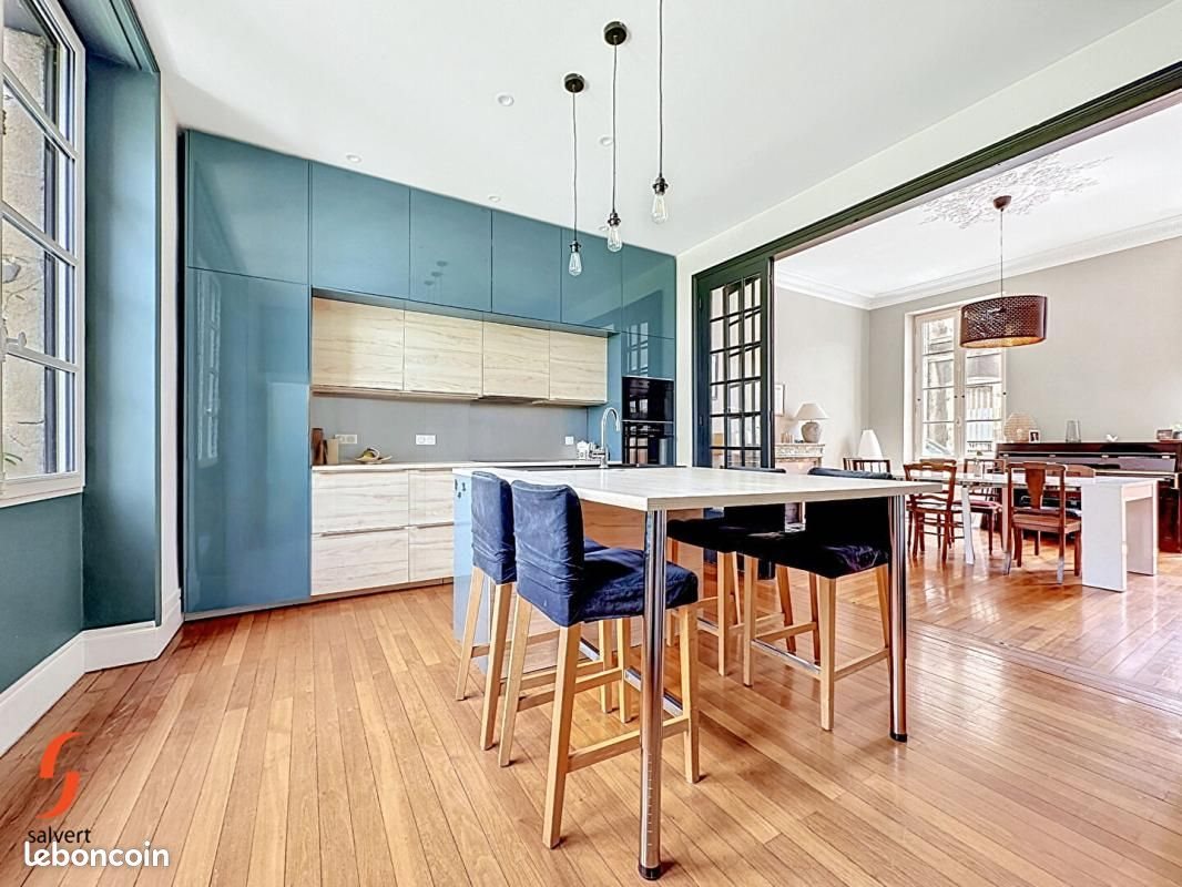 Maison à vendre, 243m², Montluçon