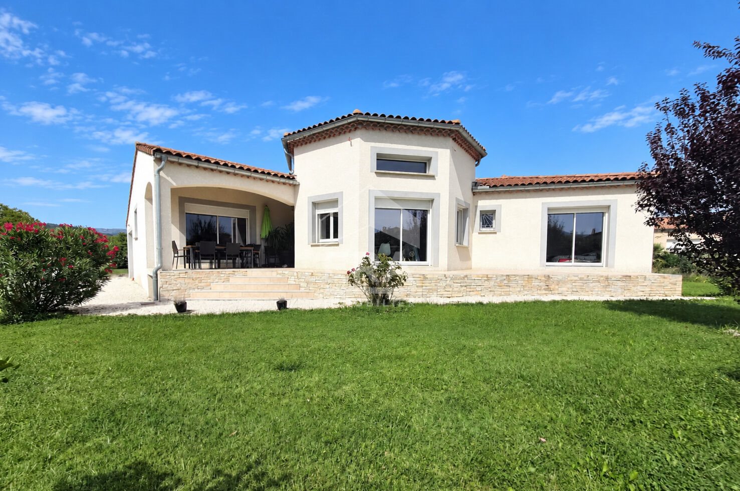 Maison à vendre, 146m², Laragne-Montéglin