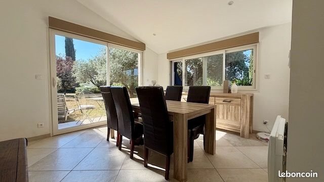 Maison à vendre, 250m², Volonne