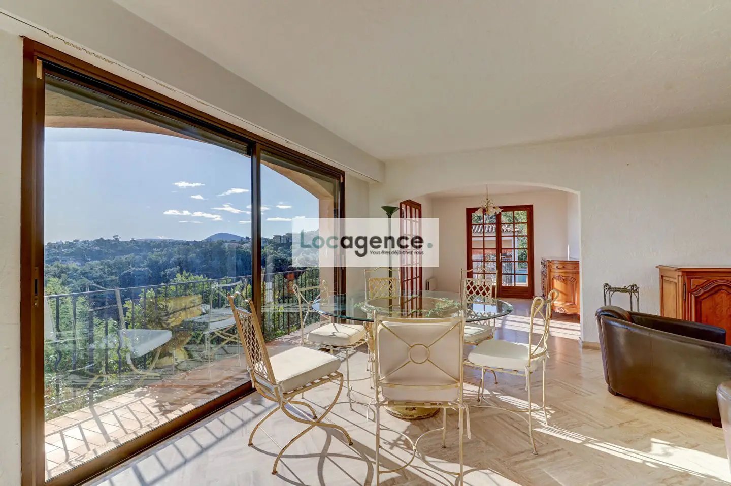 Maison à louer, 150m², Mandelieu-la-Napoule