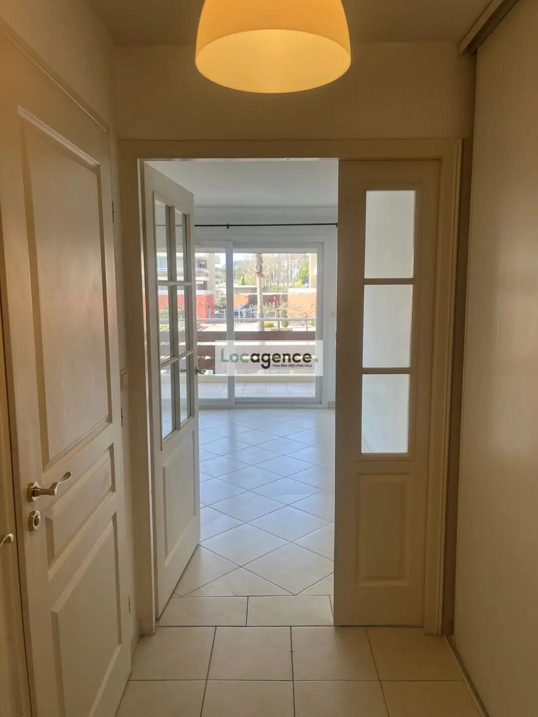 Appartement à louer, 40m², Mandelieu-la-Napoule