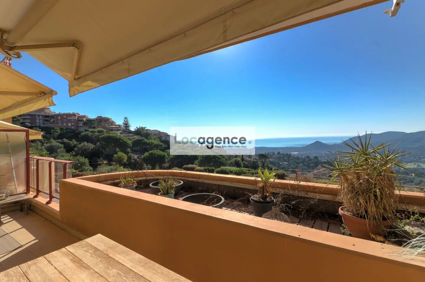 Appartement à louer, 58m², Mandelieu-la-Napoule
