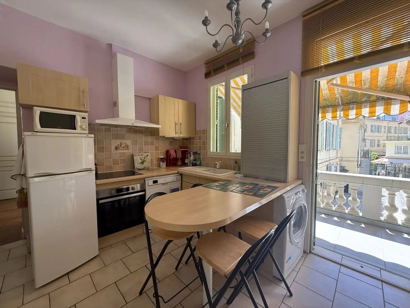 Appartement à louer, 47m², Menton