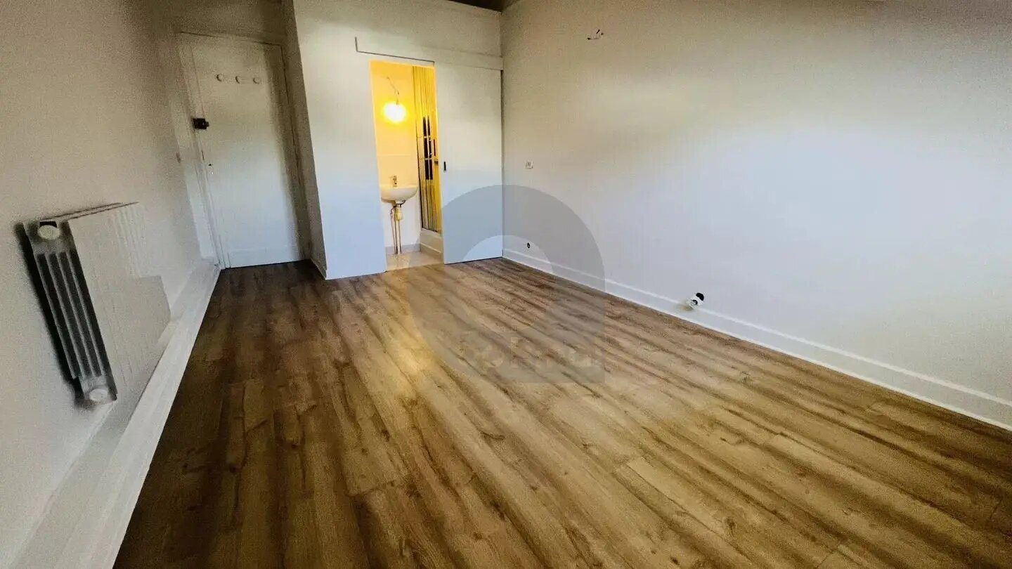 Appartement à louer, 15m², Menton