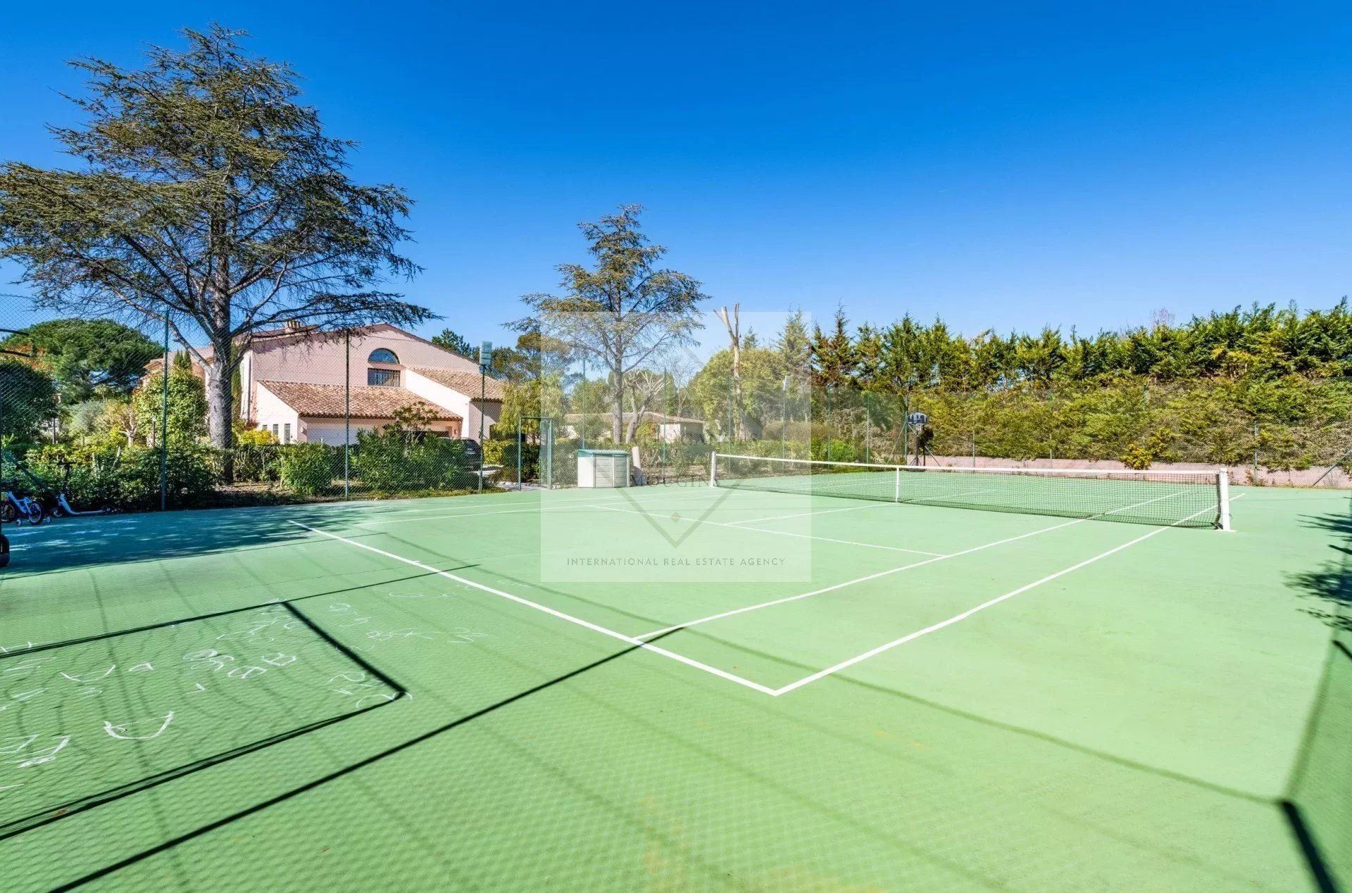 Maison à vendre, 680m², Mougins