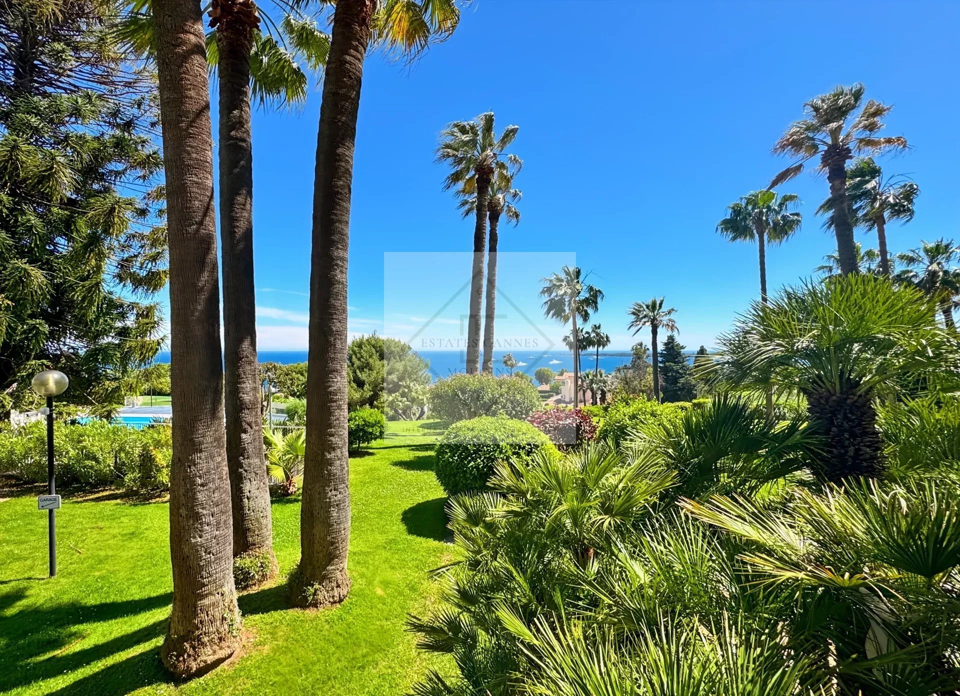 Appartement à louer, 181m², Cannes