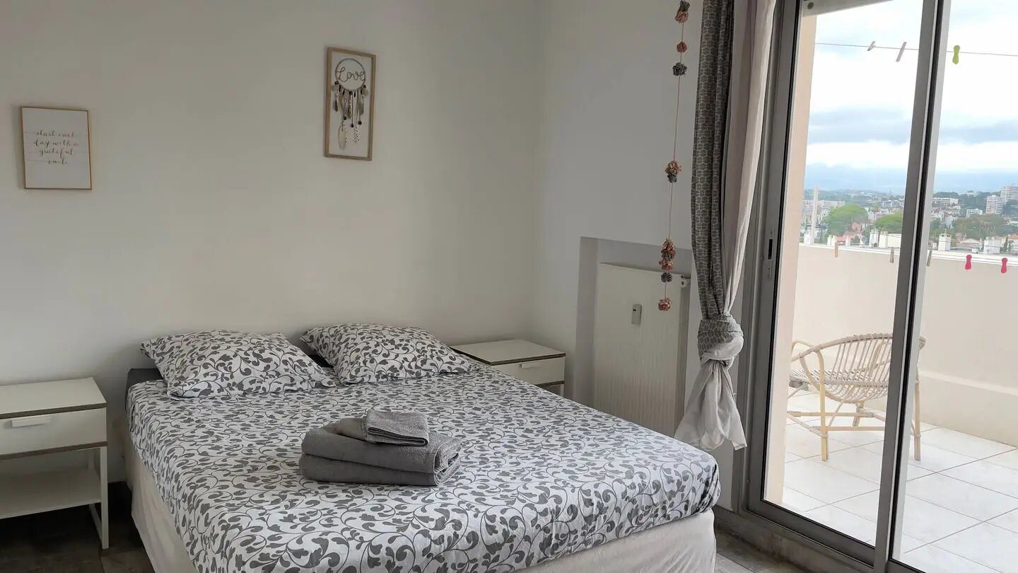 Appartement à louer, 74m², Antibes