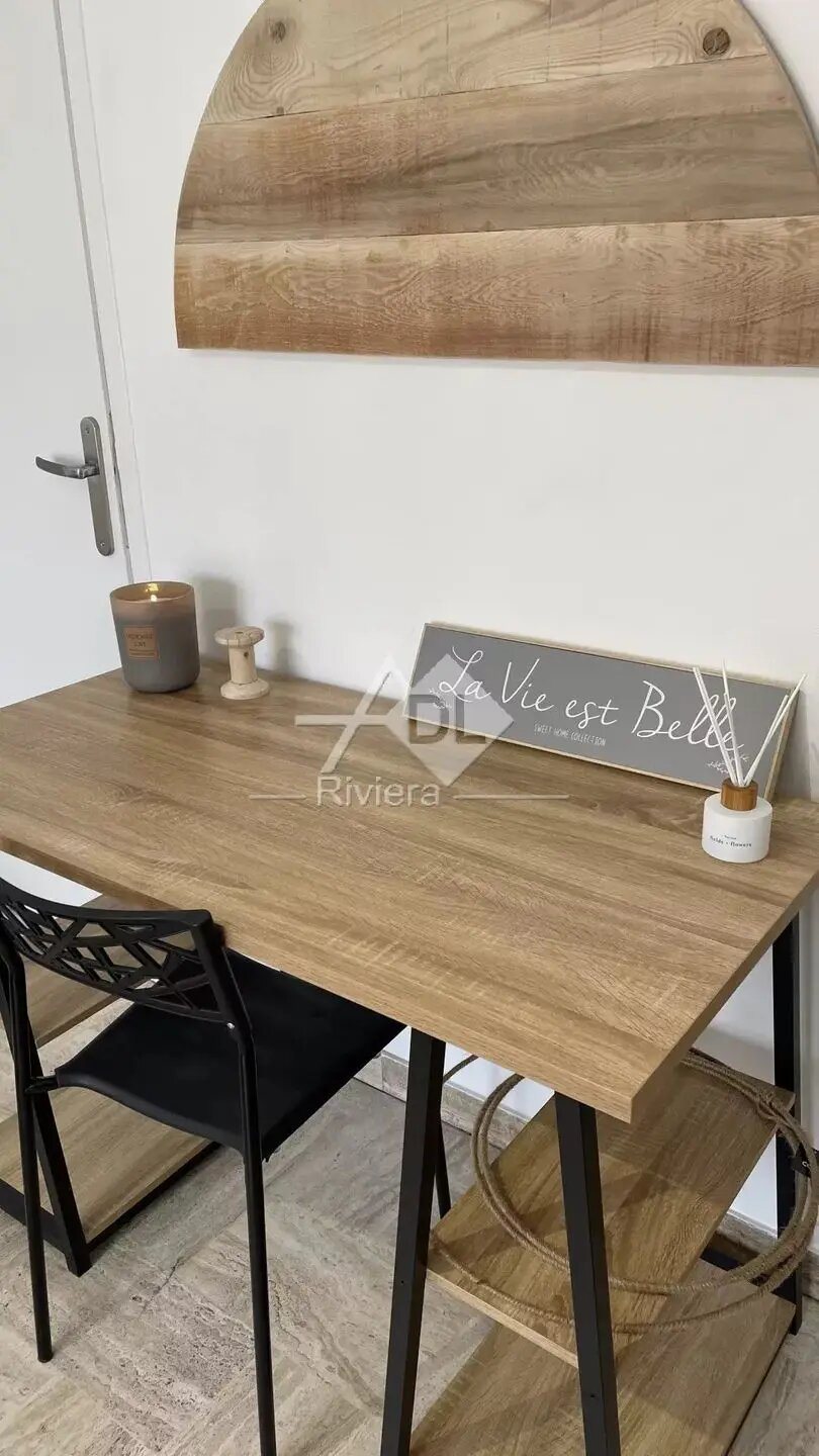 Appartement à louer, 29m², Antibes
