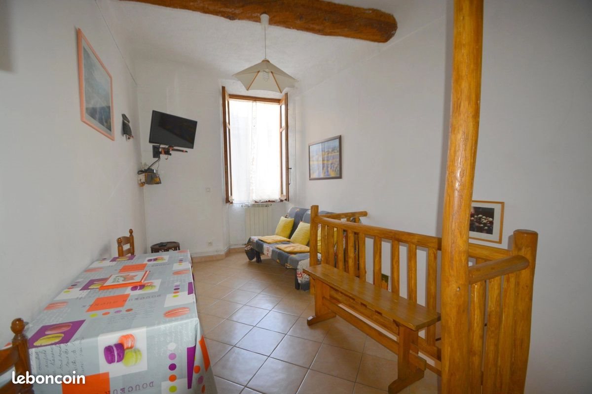Appartement à louer, 36m², L'Escarène