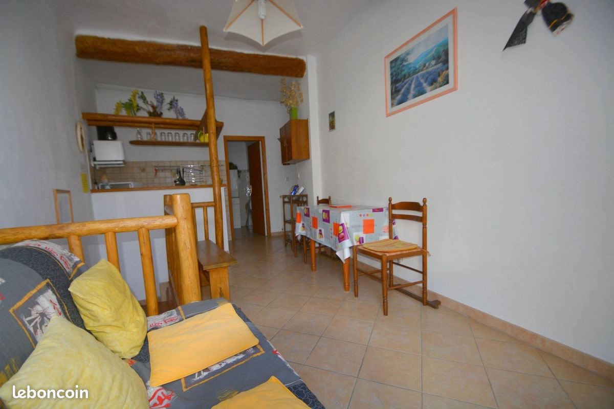 Appartement à louer, 36m², L'Escarène