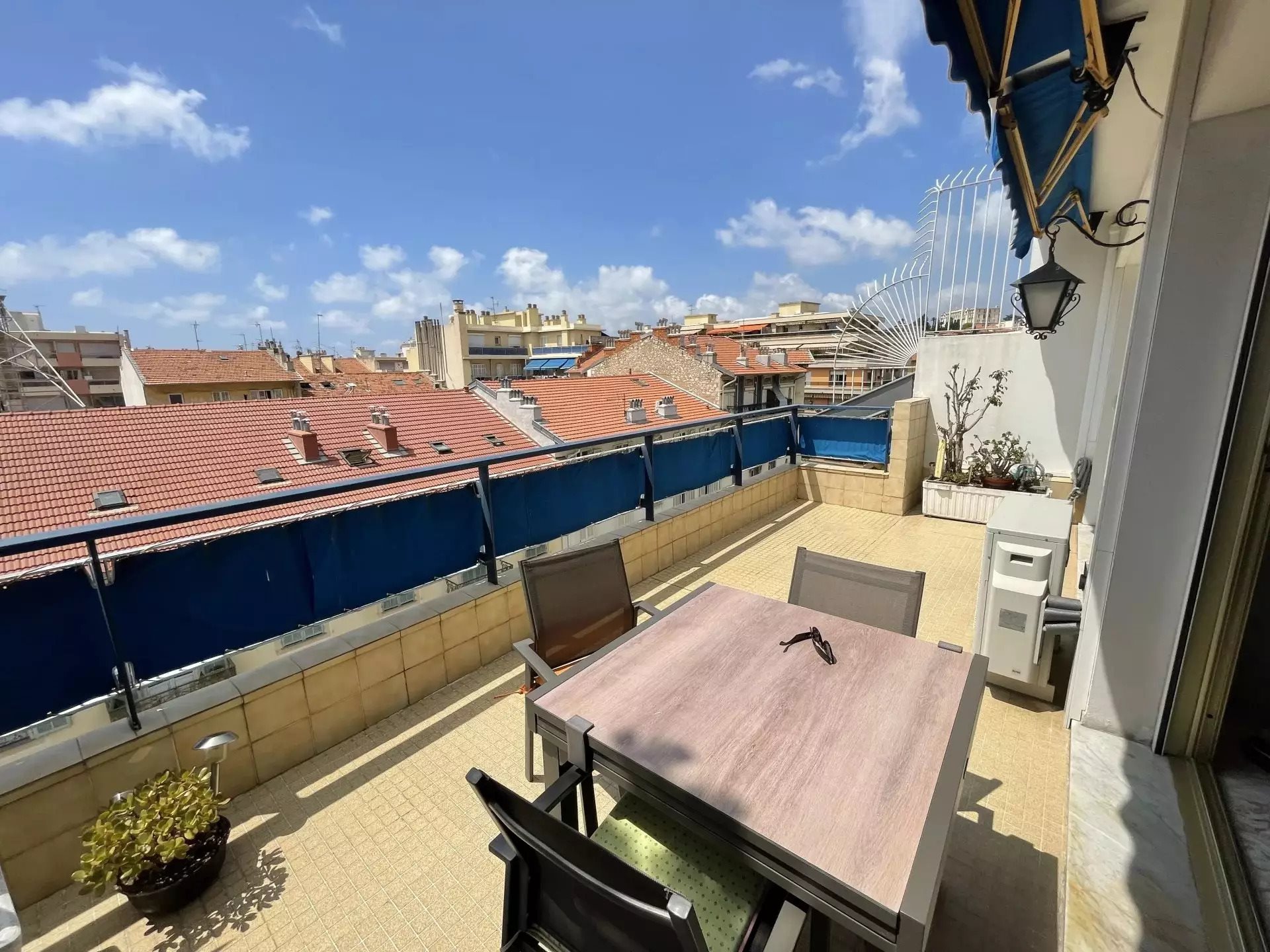 Appartement à louer, 83m², Nice