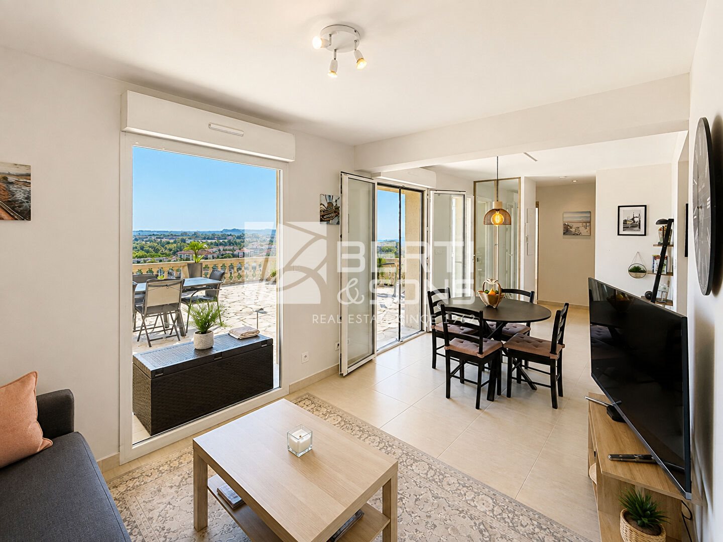 Appartement à vendre, 65m², Mandelieu-la-Napoule