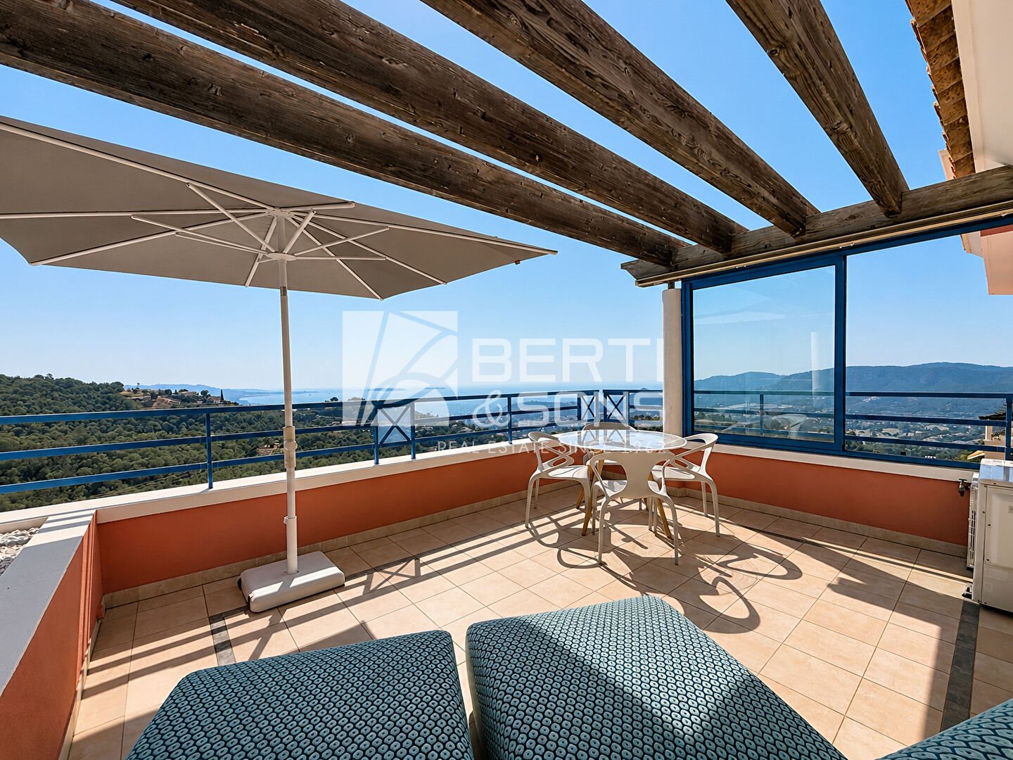 Appartement à vendre, 81m², Mandelieu-la-Napoule