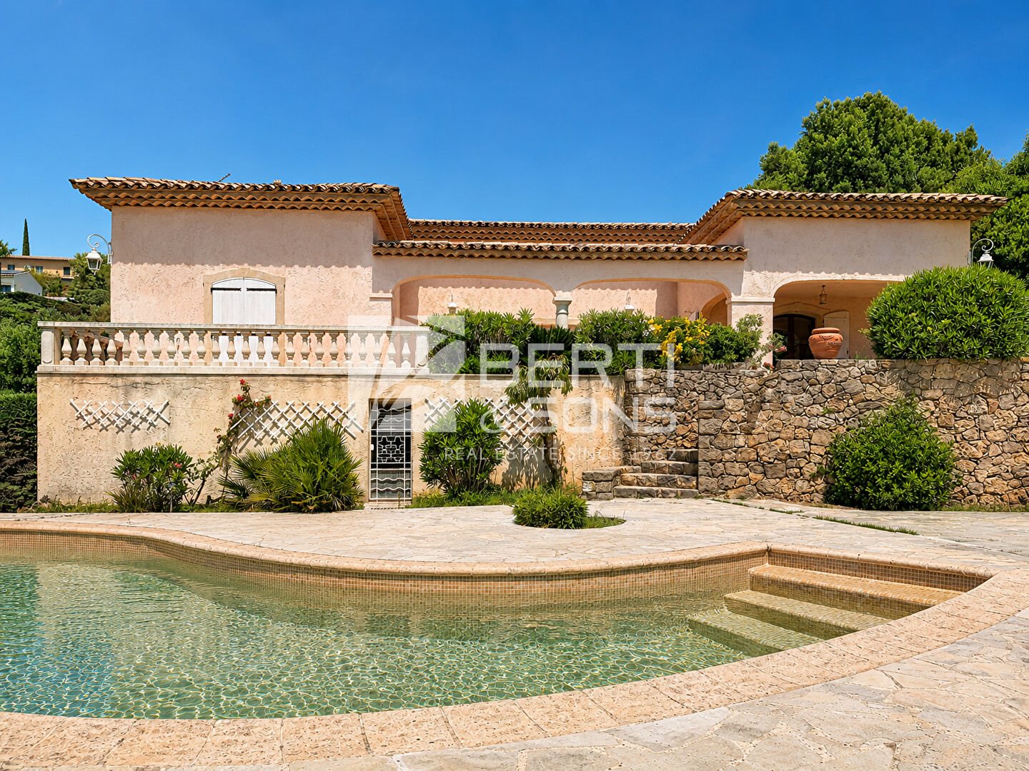 Maison à vendre, 193m², Les Adrets-de-l'Estérel