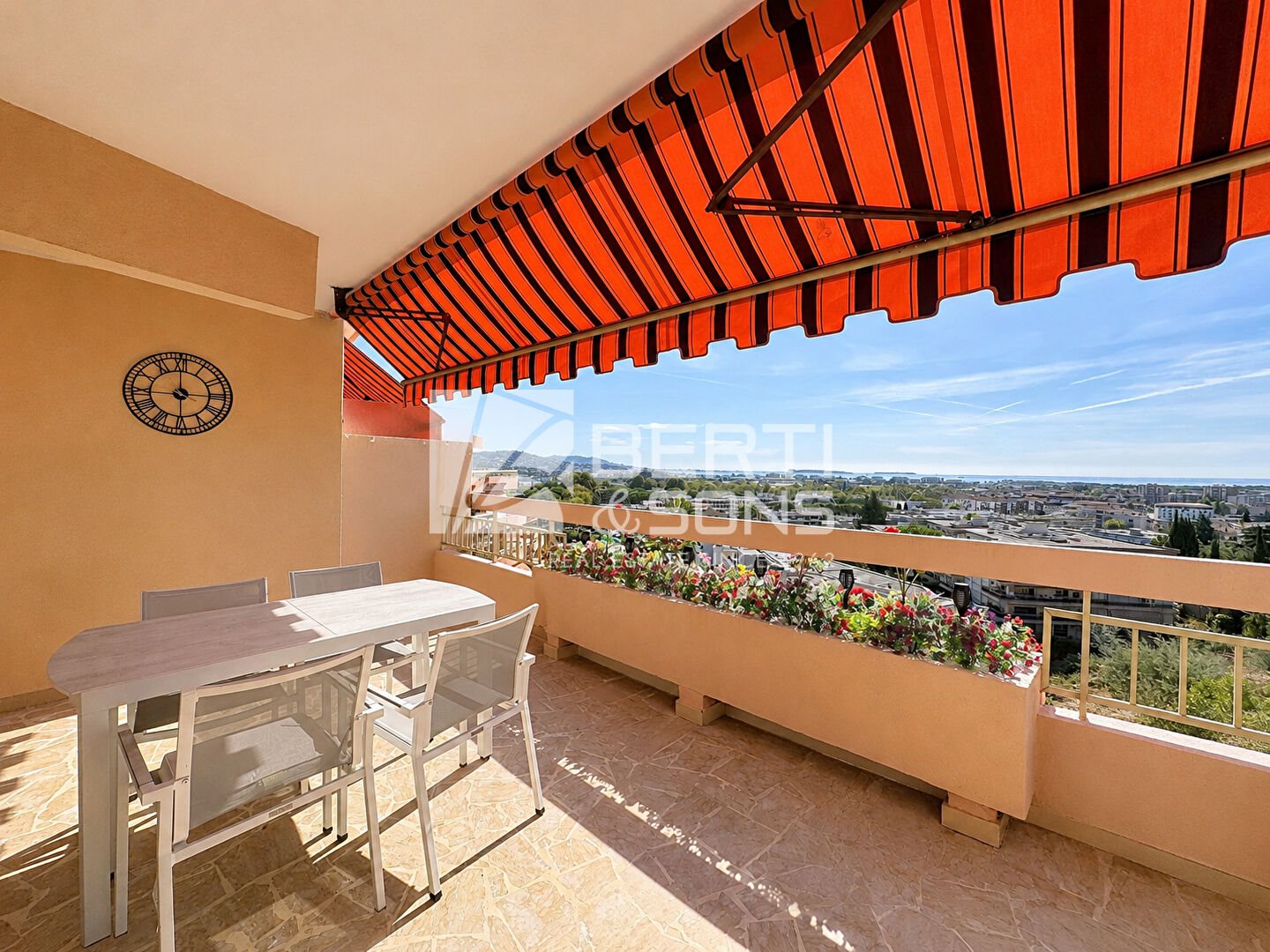Appartement à vendre, 81m², Mandelieu-la-Napoule