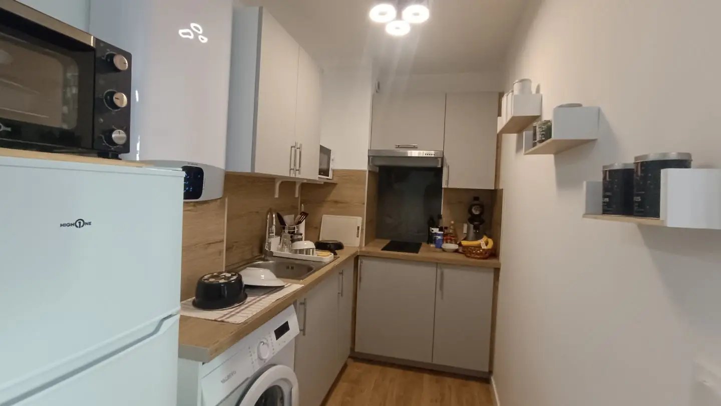 Appartement à louer, 29m², Antibes