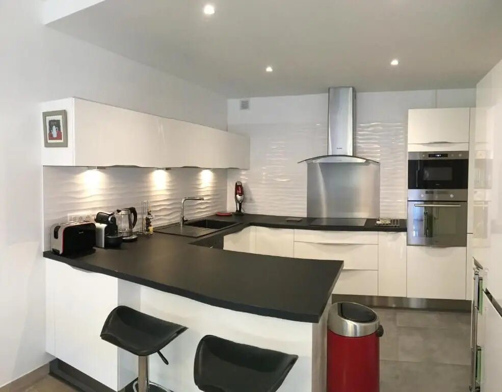 Appartement à louer, 71m², Antibes