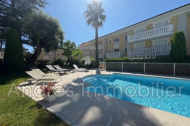 Appartement à louer, 136m², Cannes