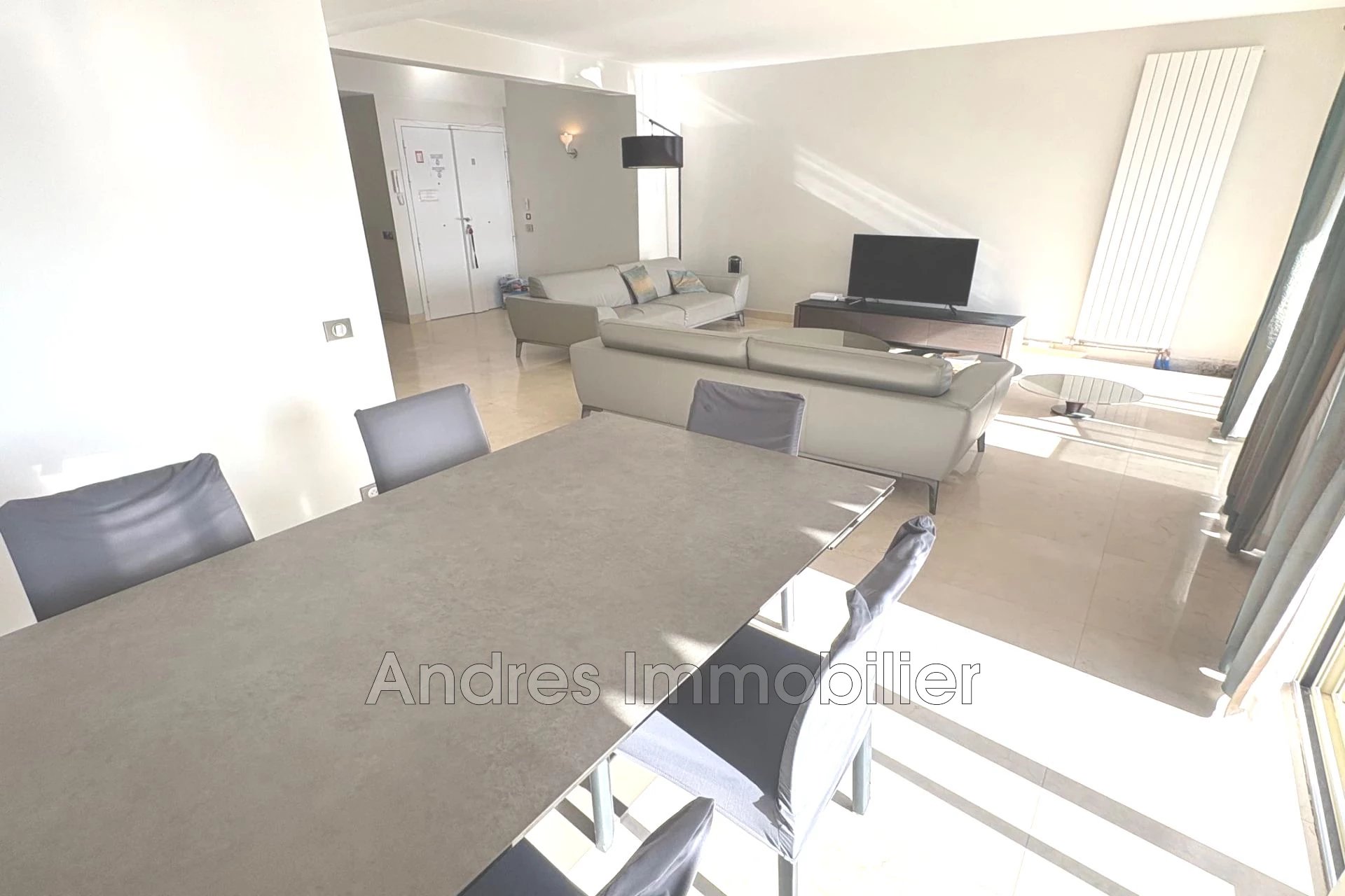 Appartement à louer, 105m², Cannes