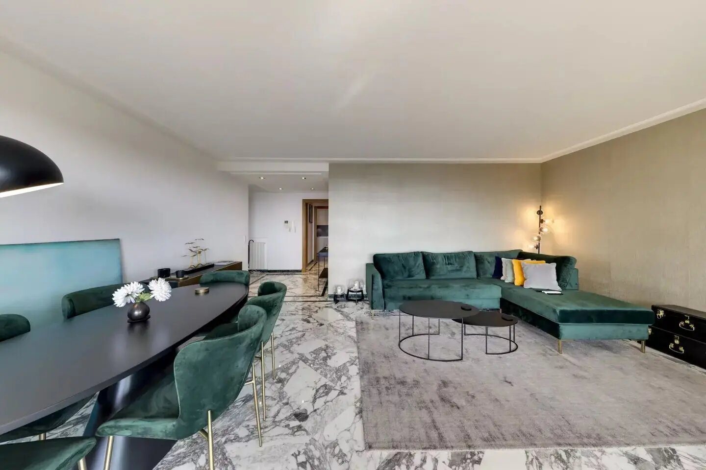 Appartement à louer, 78m², Eze