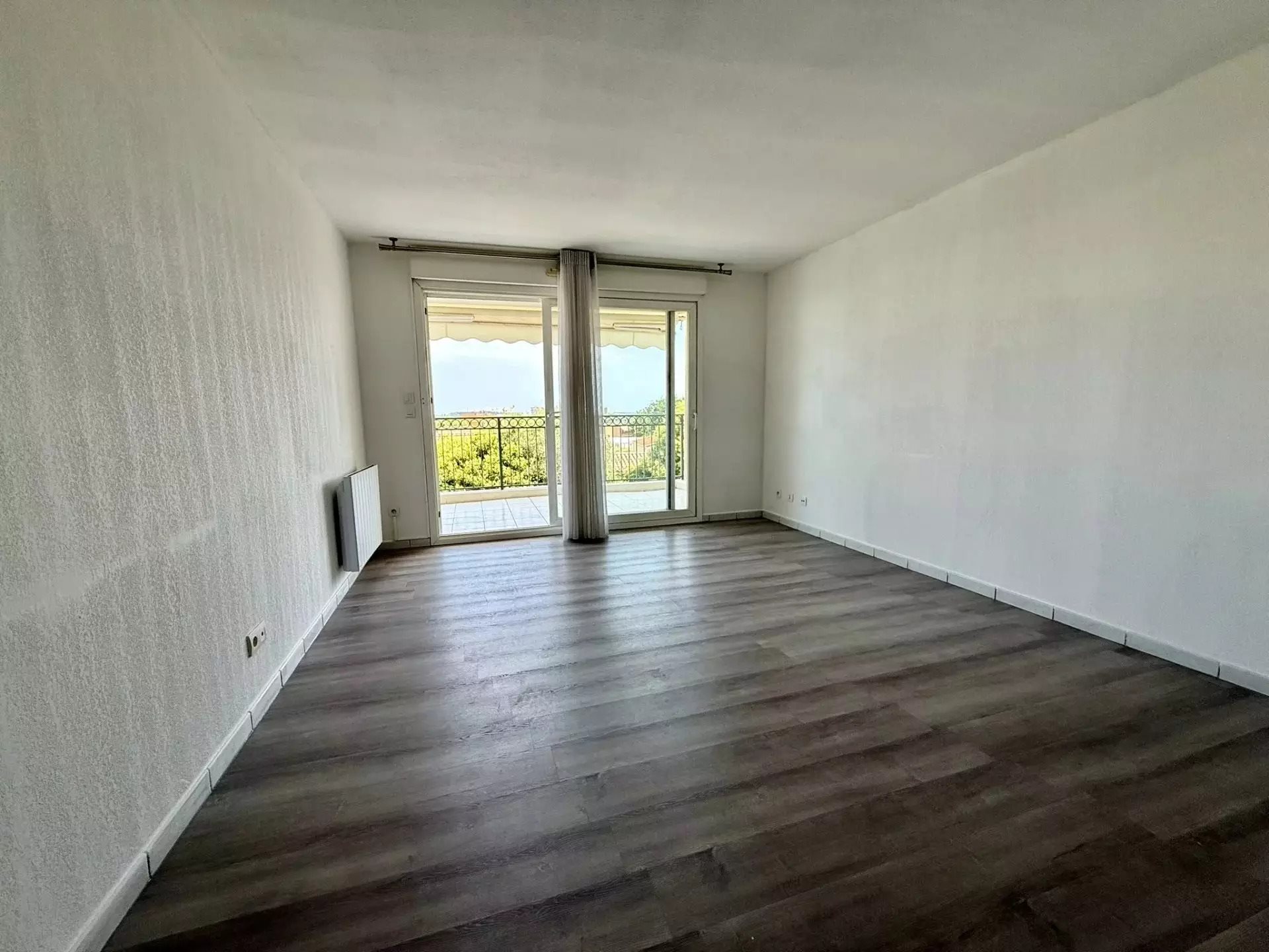 Appartement à louer, 73m², Antibes
