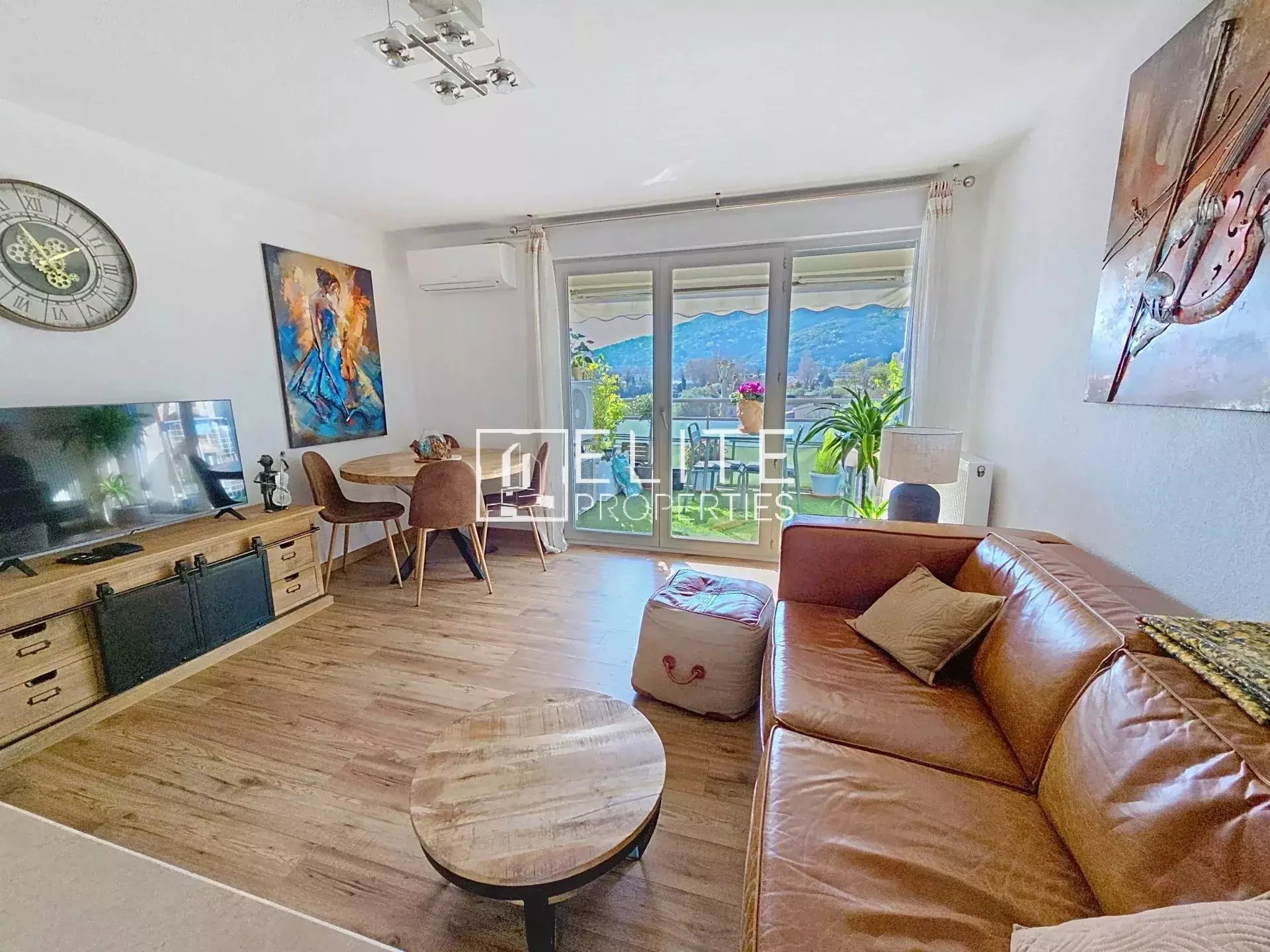Appartement à vendre, 42m², La Roquette-sur-Siagne
