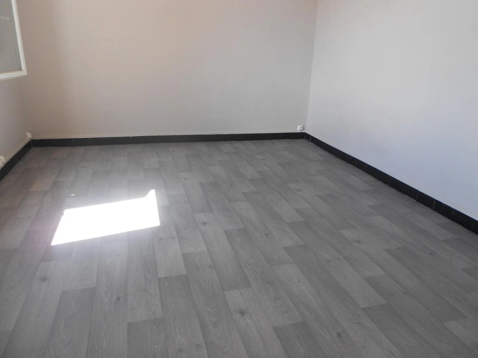 Appartement à louer, 64m², Castelnaudary
