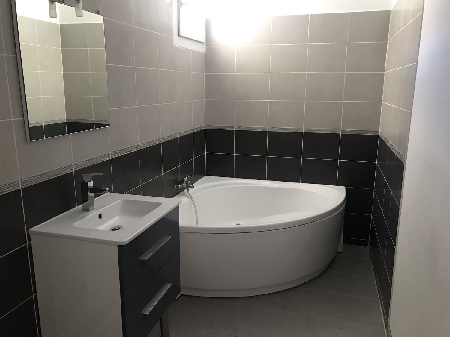 Appartement à louer, 74m², Marignane