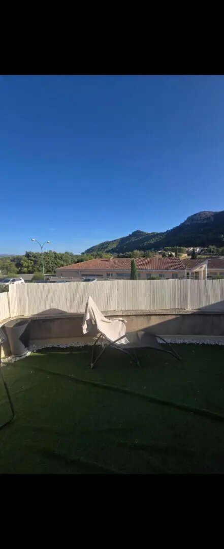 Appartement à louer, 31m², Saint-Savournin