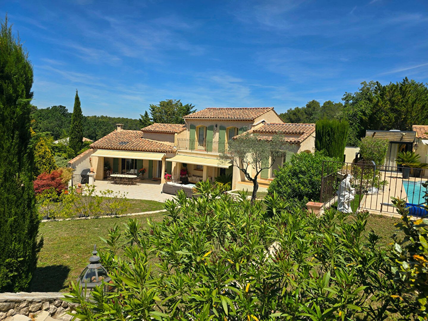 Maison à vendre, 150m², Belcodène