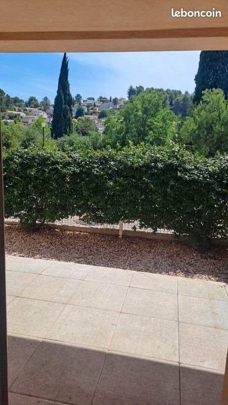 Appartement à louer, 45m², La Destrousse