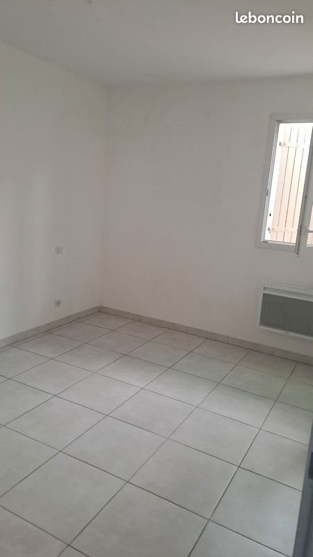 Appartement à louer, 45m², La Destrousse