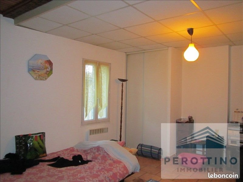Appartement à louer, 28m², Saint-Savournin
