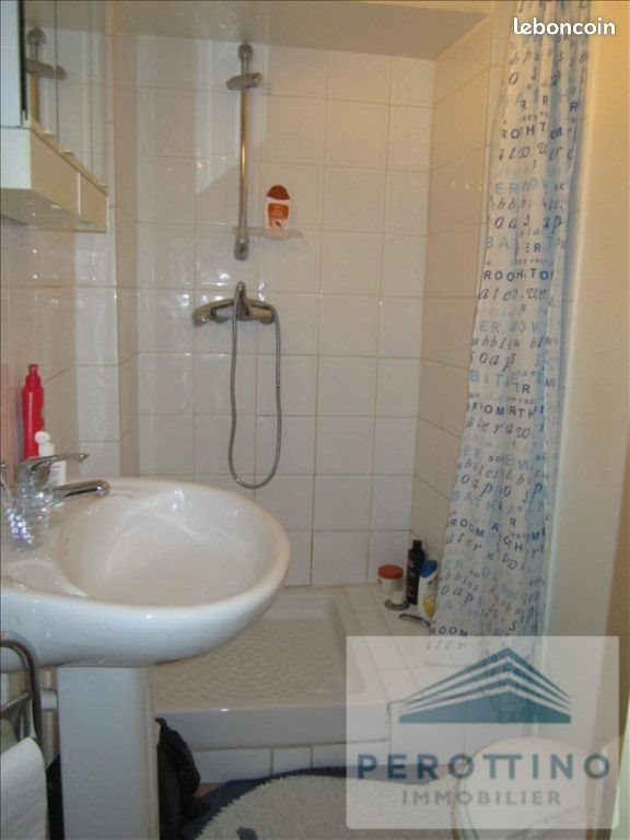 Appartement à louer, 28m², Saint-Savournin
